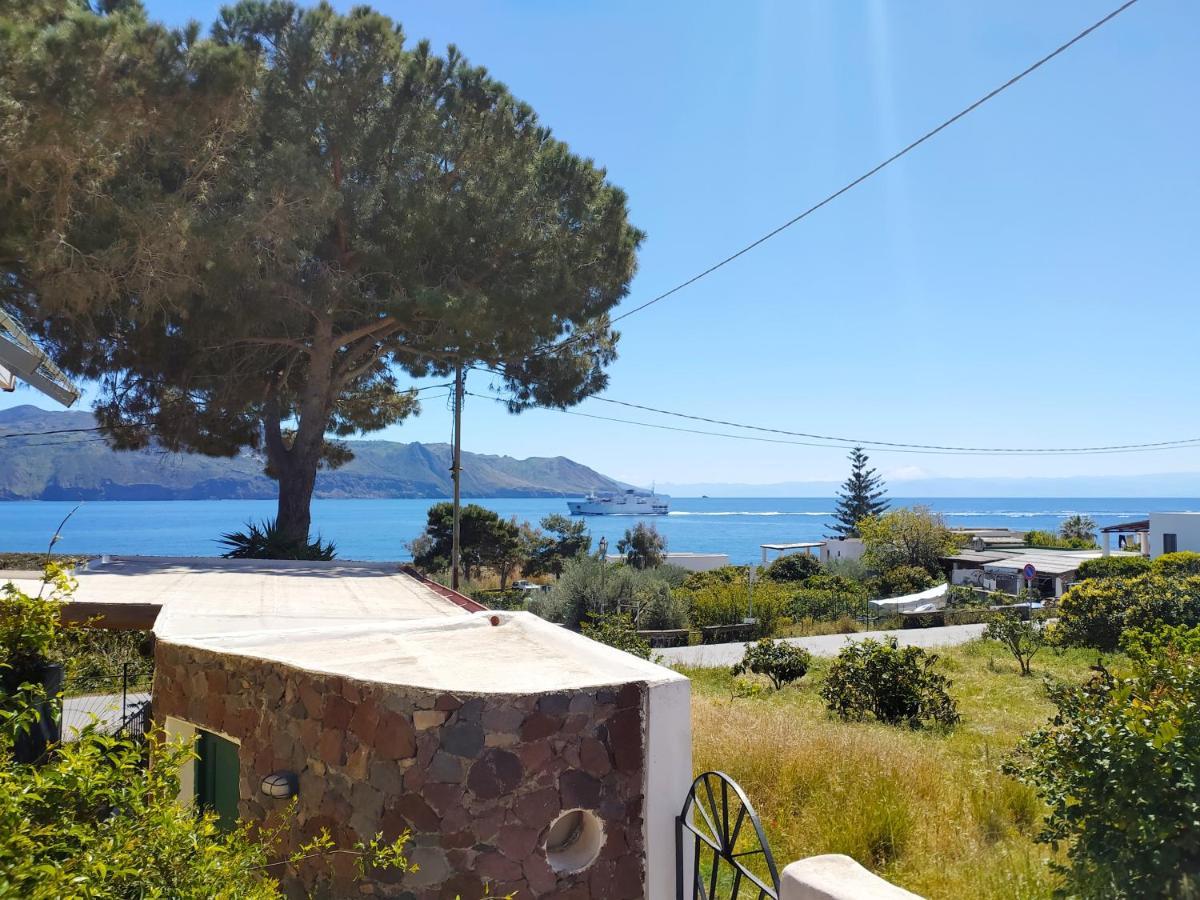 Il Villaggio Eoliano سانتا مارينا سالينا المظهر الخارجي الصورة
