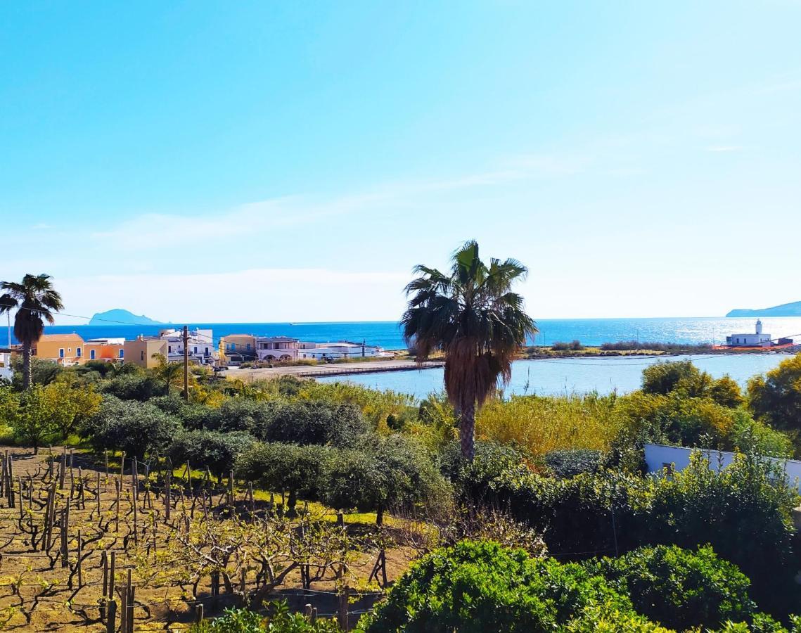 Il Villaggio Eoliano سانتا مارينا سالينا المظهر الخارجي الصورة
